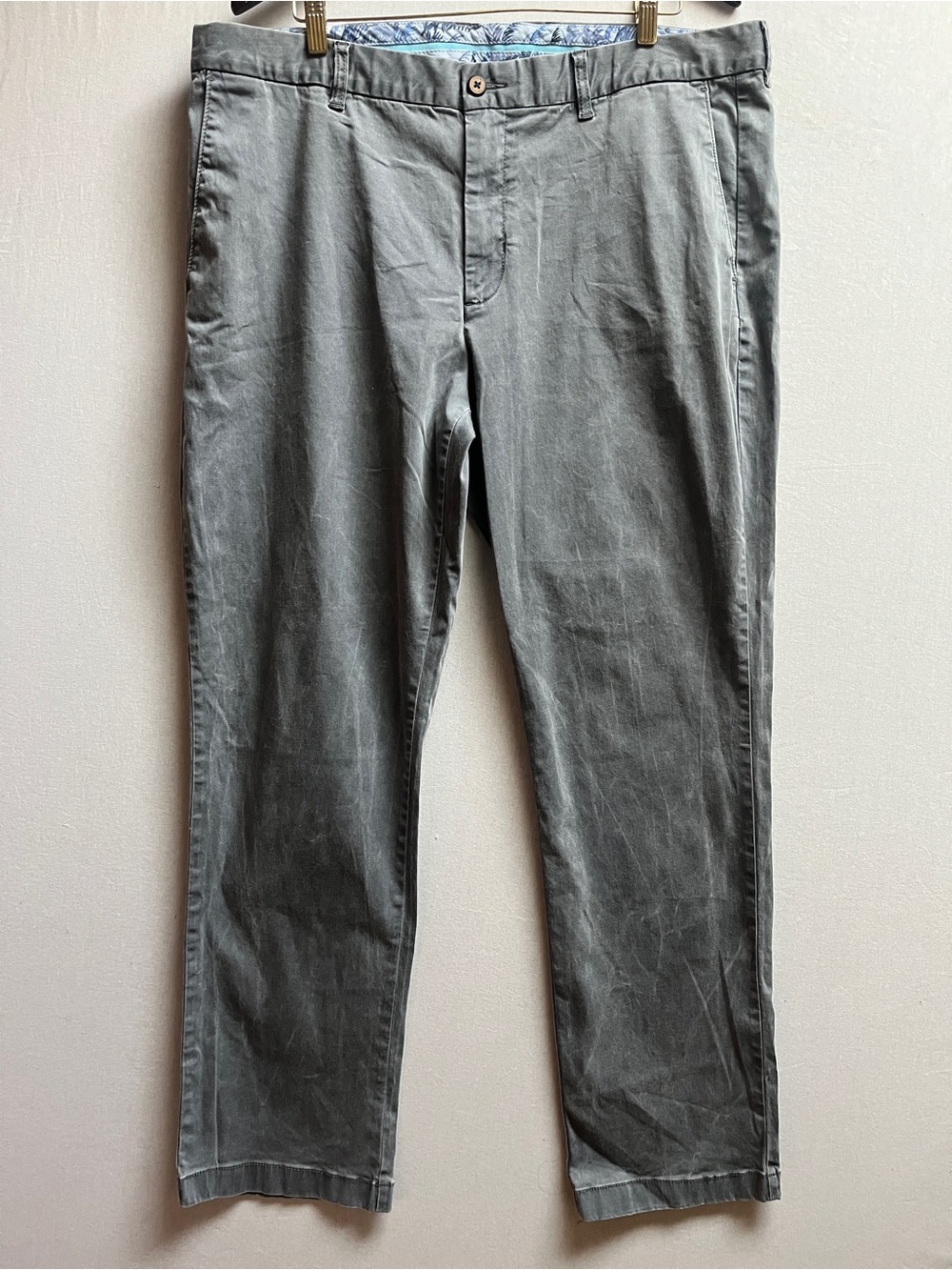 Tommy Bahama Slate Gray Straight Leg Chino Pants 40